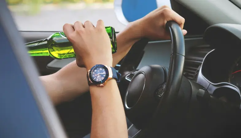 Alkohol am Steuer: Die rechtlichen Konsequenzen und wie man sich verteidigen kann