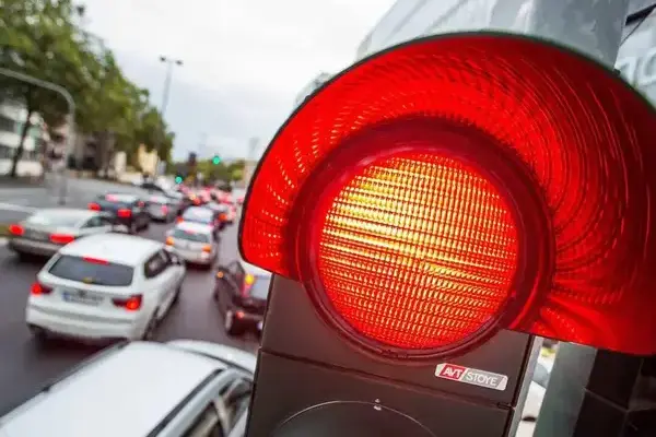 Nahaufnahme rote Ampel